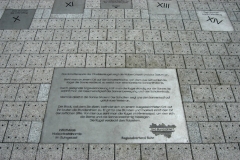 15.Sonnenuhr_Obelisk_Oberfl_che__DSC14.2
